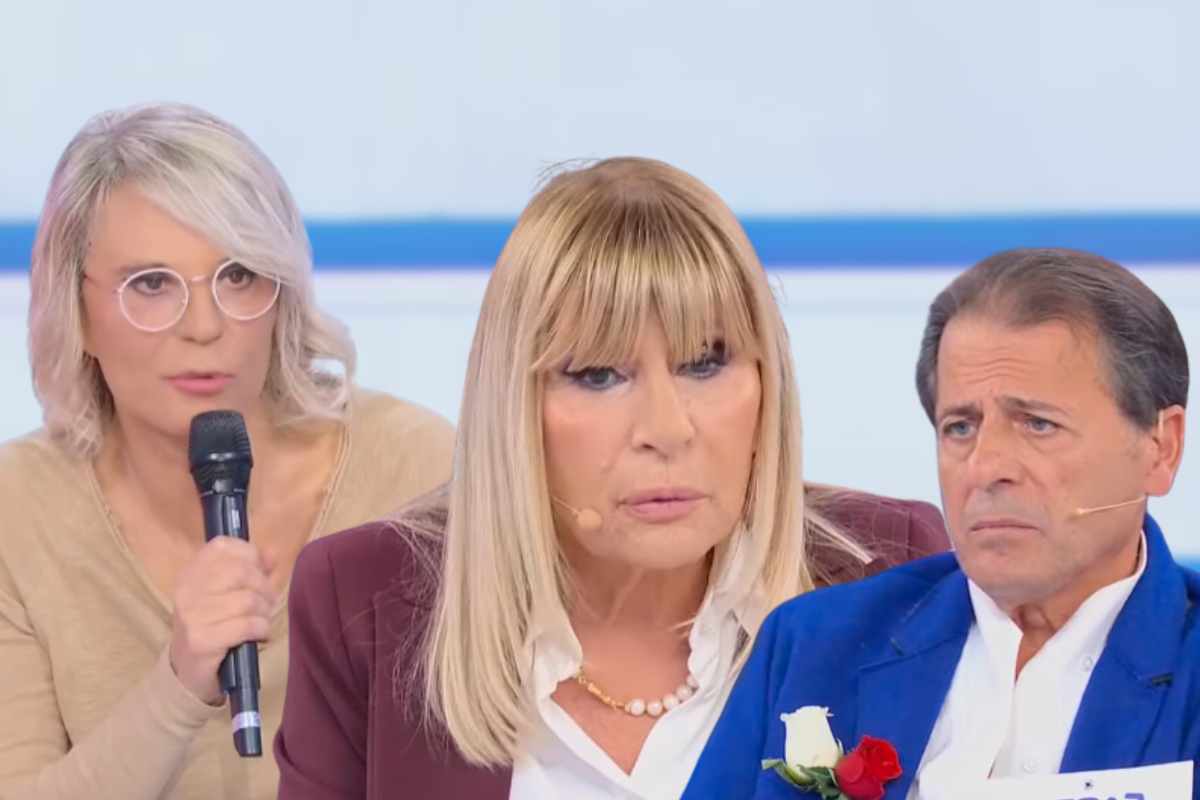 maria de filippi smaschera gemma