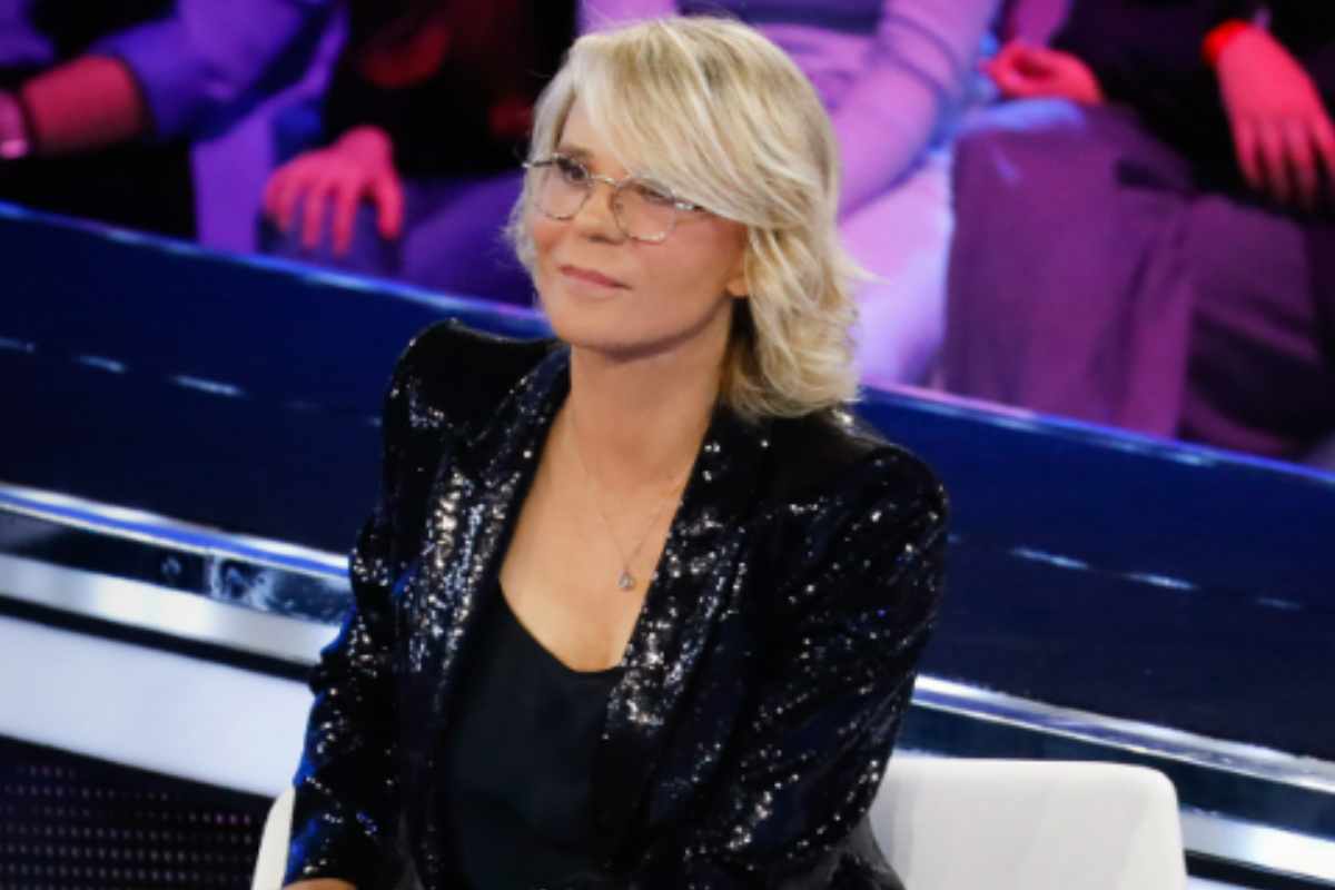 amici serale giuria maria de filippi